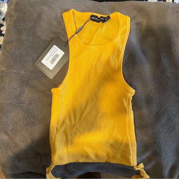 Prettylittlething Orange Ribbed Drawstring Crop Top - Picture 2 of 4